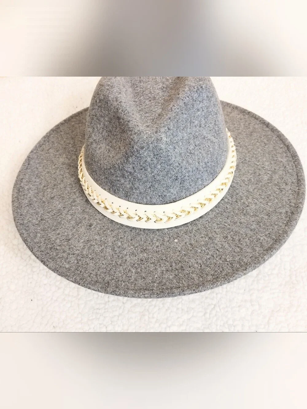 Women's Hat with White Braided Band